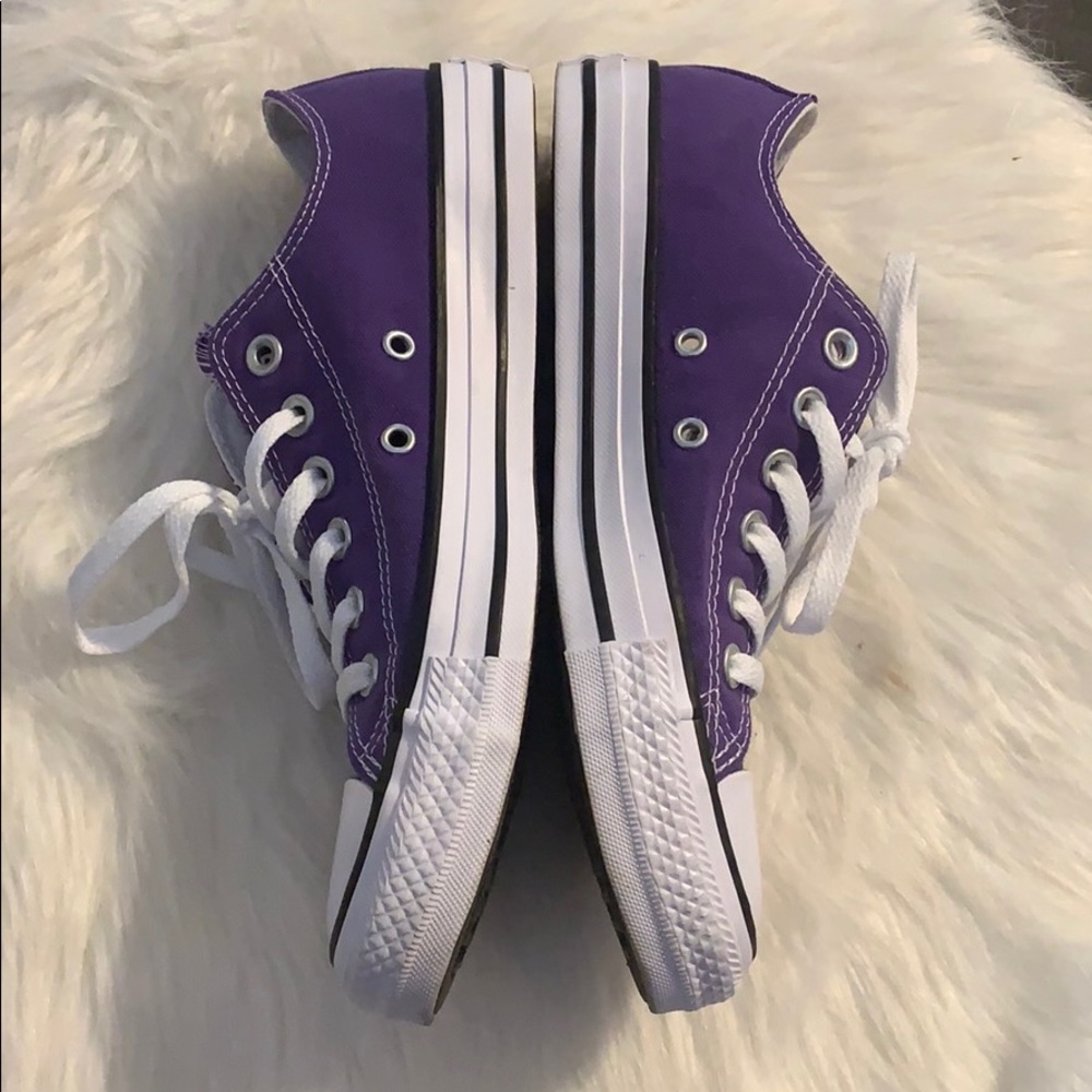 Converse - Picture 3 of 5